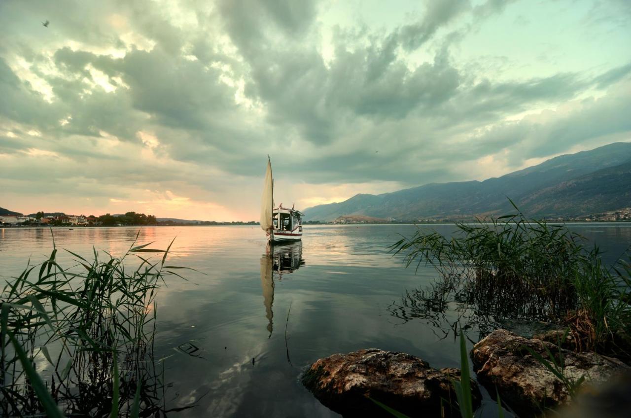 Little Island Resort Nisos Ioanninon Esterno foto